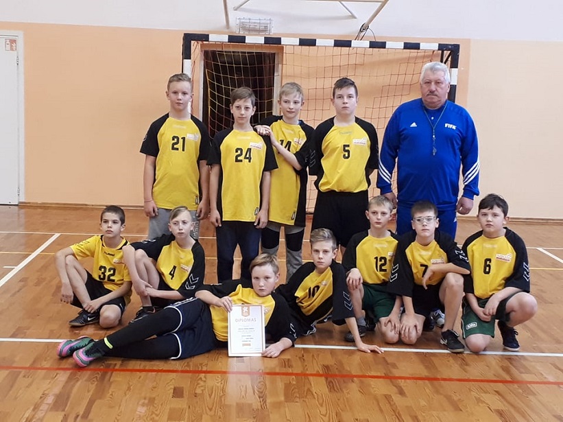SVEIKINAME ZONINIŲ KVADRATO VARŽYBŲ PRIZININKUS